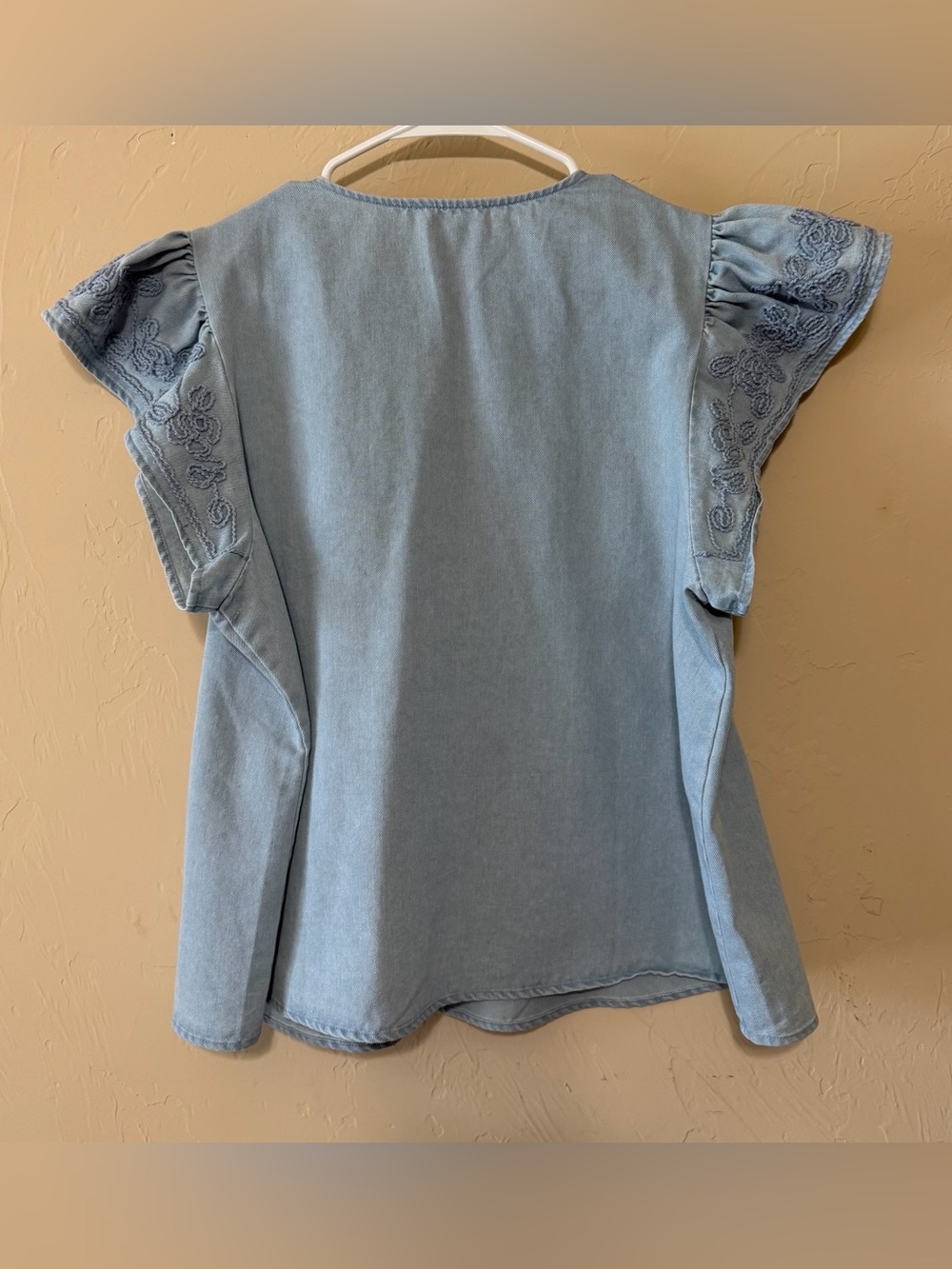 entro Denim-Style Light Blue Embroidered Peasant Top - Picture 2 of 3